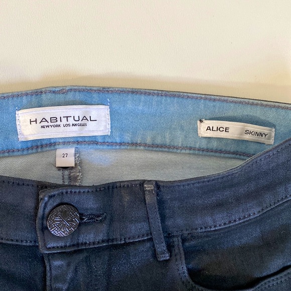 NWOT! Habitual Coated Skinny Jeans - Picture 6 of 7